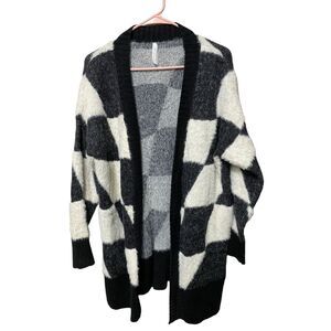 Dreamers By Debut Black White Checkered Soft Cardigan Size XL